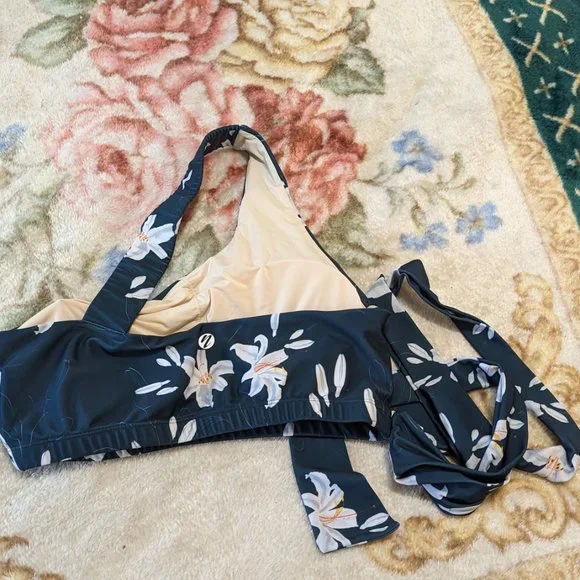 Nani Swimwear Floral Top - Picture 3 of 4